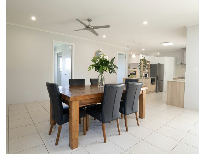 31 Sanctuary Cres, Wongaling Beach QLD 4852