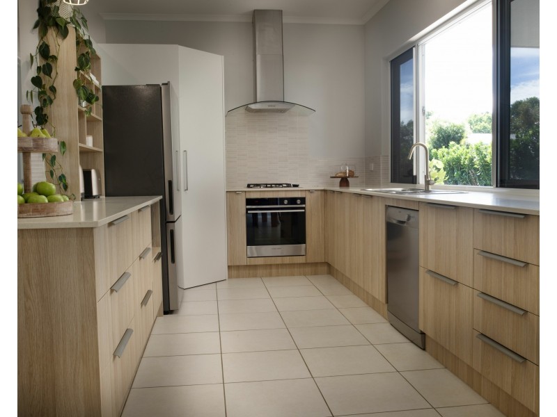 31 Sanctuary Cres, Wongaling Beach QLD 4852