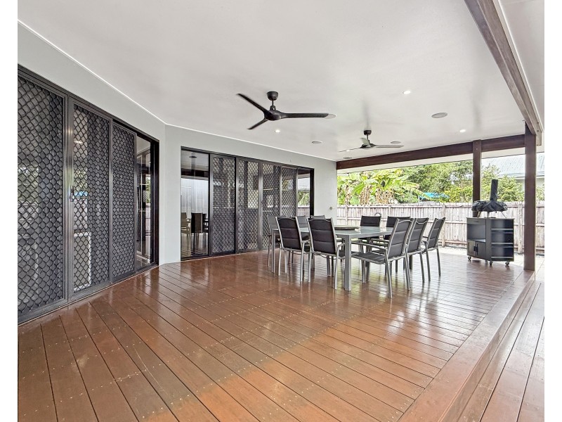 34 Conch St, Mission Beach QLD 4852