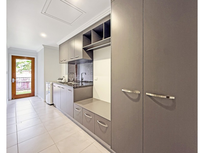 34 Conch St, Mission Beach QLD 4852