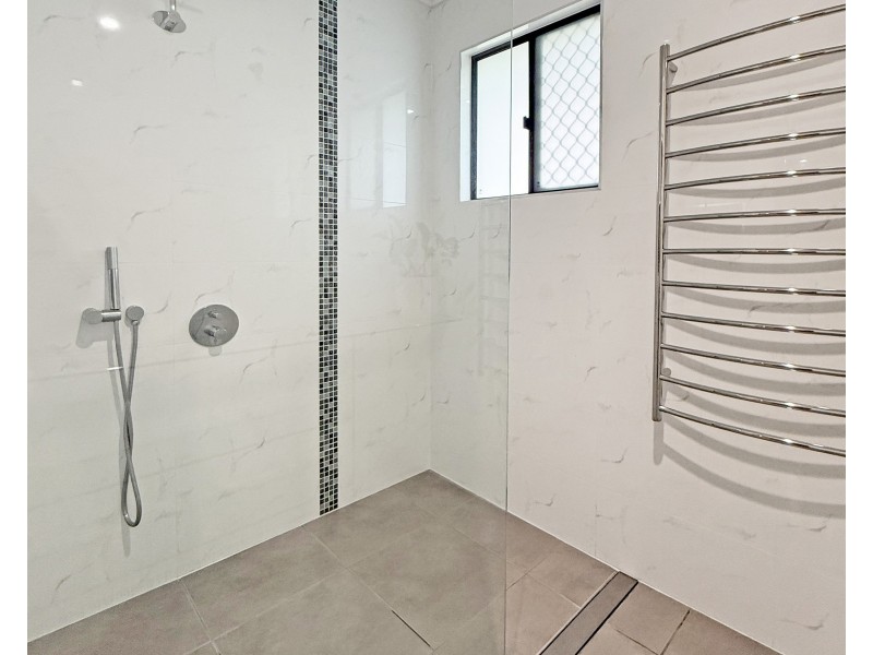34 Conch St, Mission Beach QLD 4852
