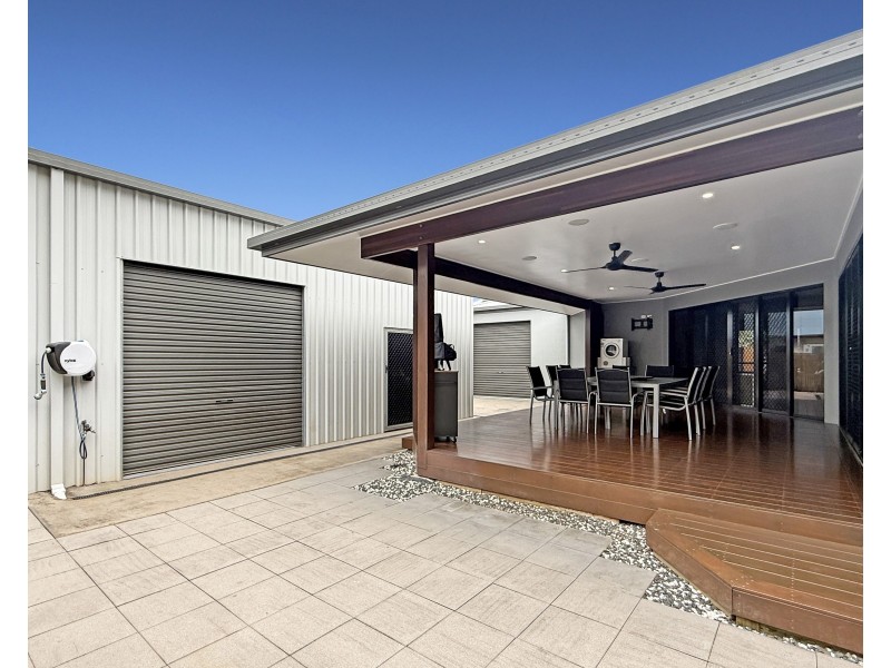 34 Conch St, Mission Beach QLD 4852