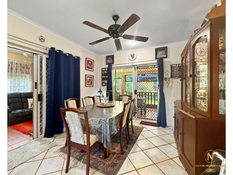 18 Kent Cl, Mission Beach QLD 4852