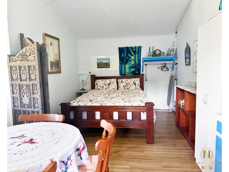 18 Kent Cl, Mission Beach QLD 4852