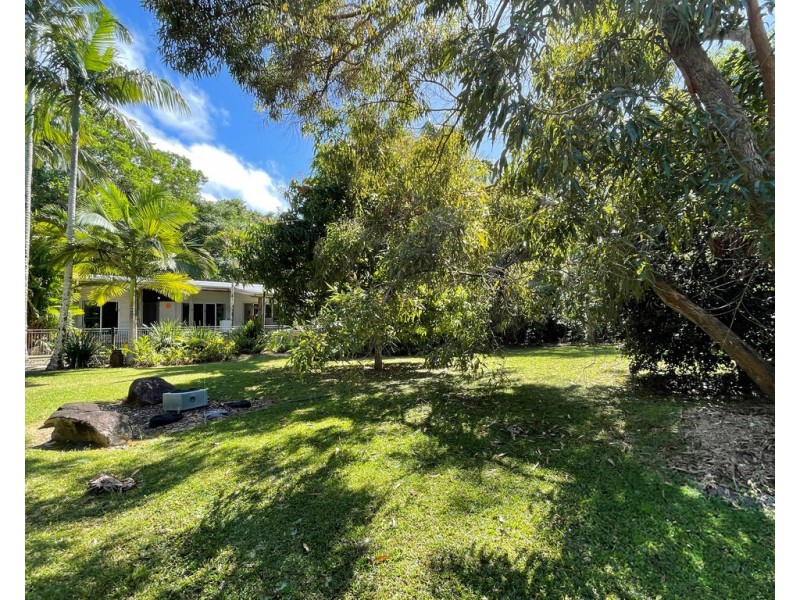 24 Wongaling Beach Rd, Wongaling Beach QLD 4852