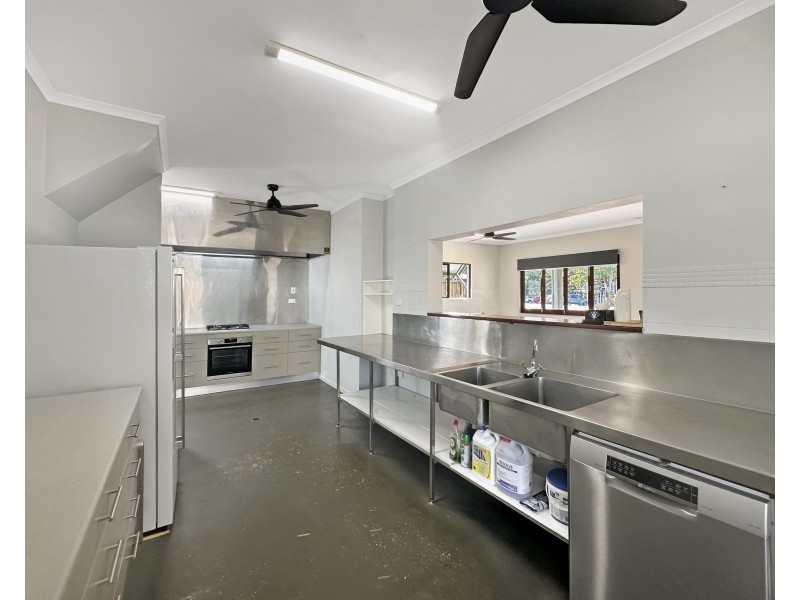 165 Reid Rd, Wongaling Beach QLD 4852