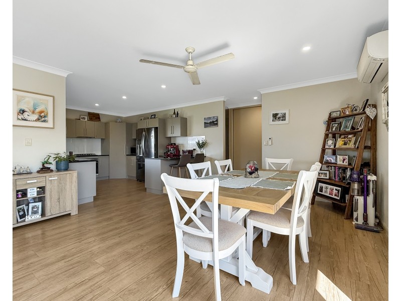 54 Midshipman St, South Mission Beach QLD 4852