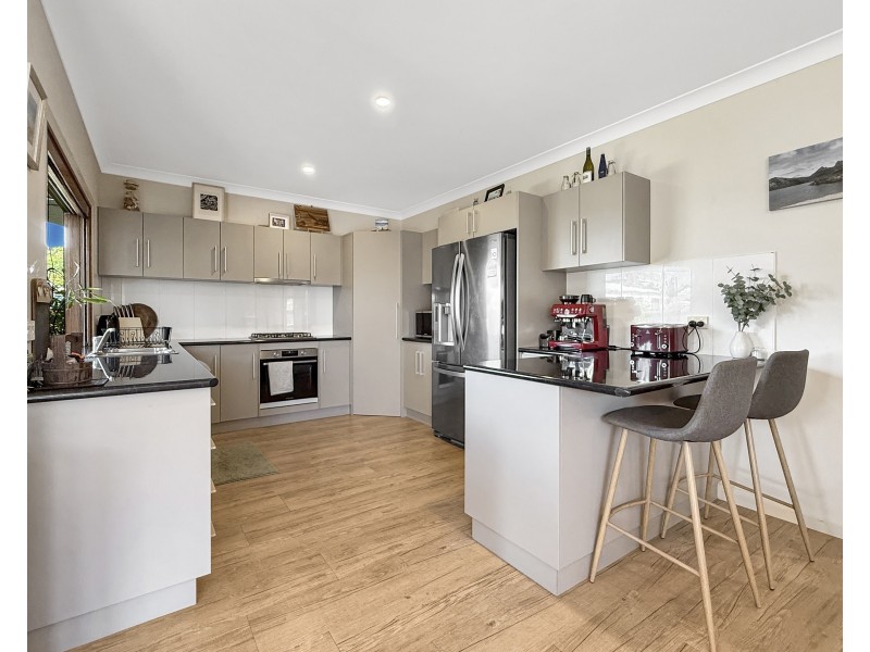 54 Midshipman St, South Mission Beach QLD 4852