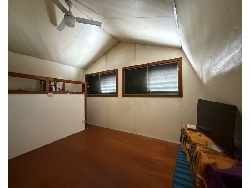 70 Holland St, Wongaling Beach QLD 4852