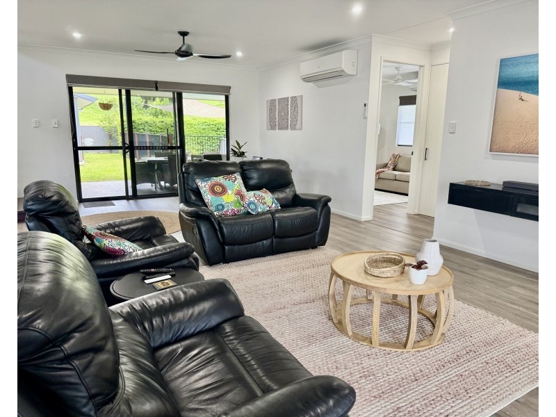 26 Porter Prom, Mission Beach QLD 4852
