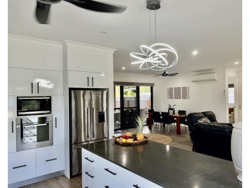 26 Porter Prom, Mission Beach QLD 4852