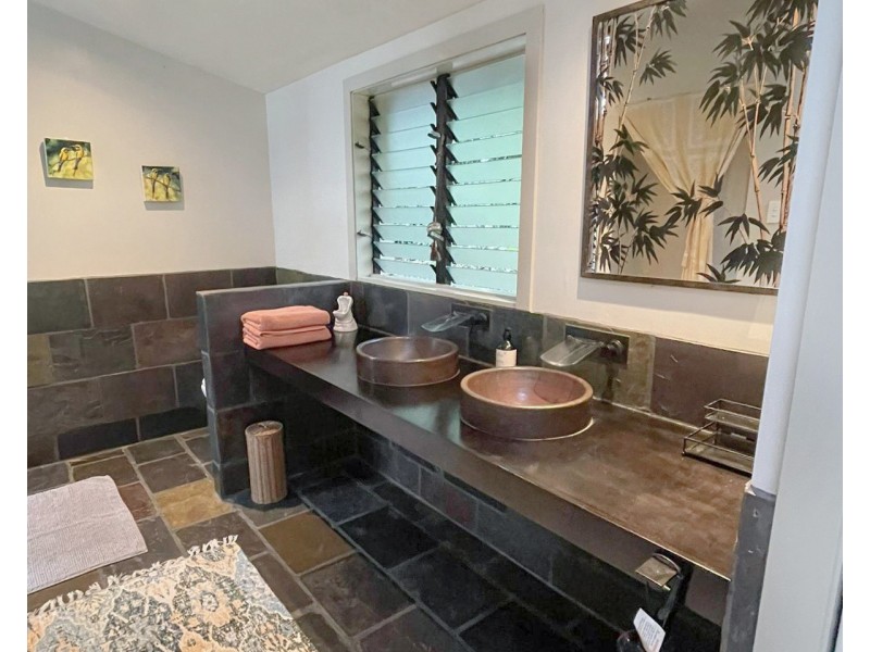 Unit 13/23 The Boulevard, South Mission Beach QLD 4852