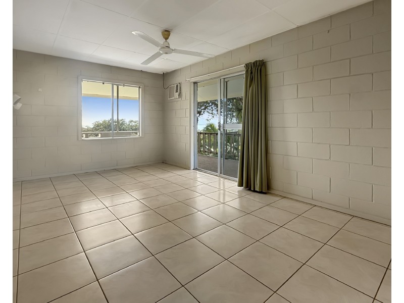58 Mission Dr, South Mission Beach QLD 4852