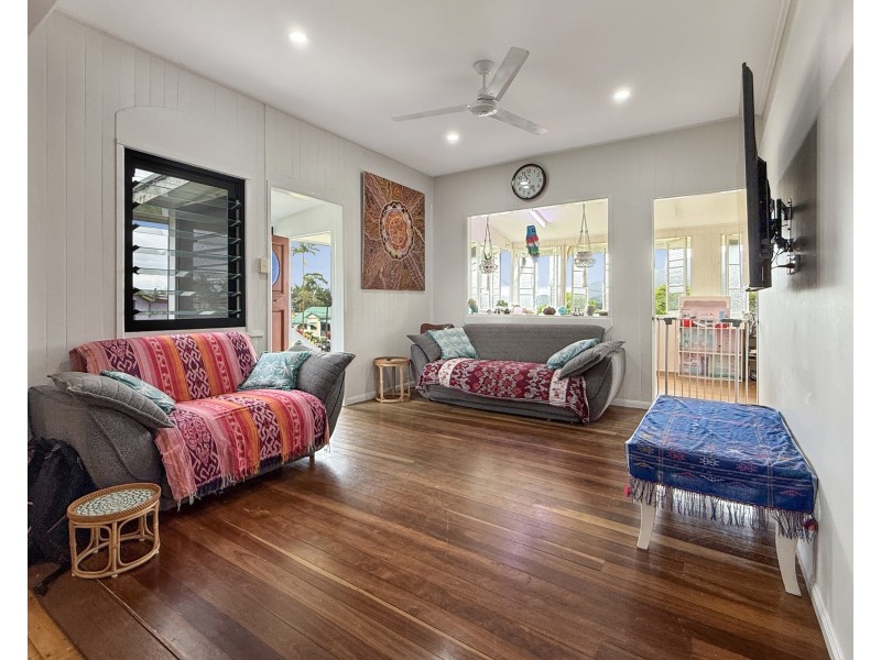 26 Mcquillen St, Tully QLD 4854