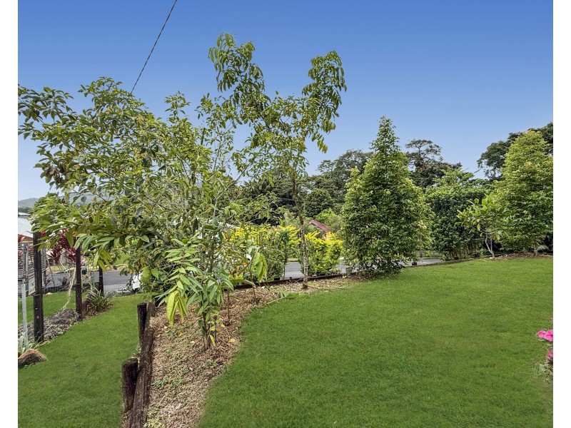 26 Mcquillen St, Tully QLD 4854