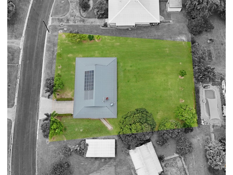 8 MJV Mcnamara Cl, Bulgun QLD 4854
