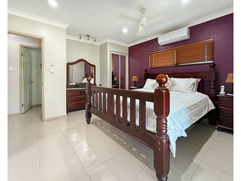 8 MJV Mcnamara Cl, Bulgun QLD 4854