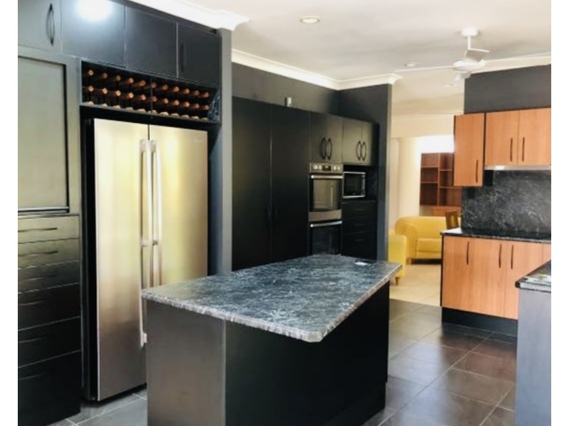 6 Mcnamara St, Wongaling Beach QLD 4852