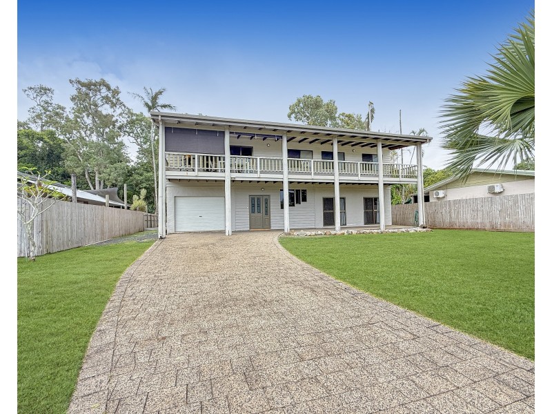 19 Seafarer St, South Mission Beach QLD 4852