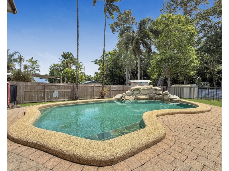 19 Seafarer St, South Mission Beach QLD 4852