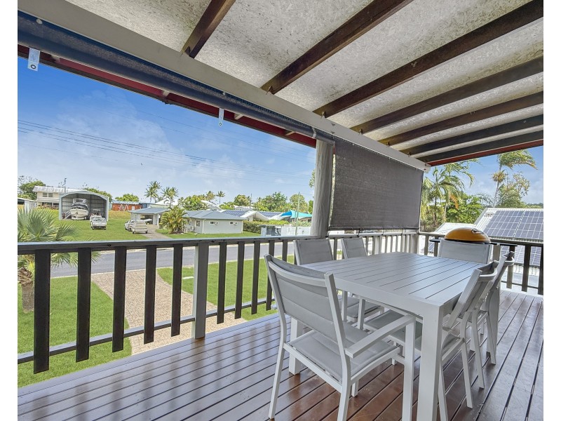 19 Seafarer St, South Mission Beach QLD 4852