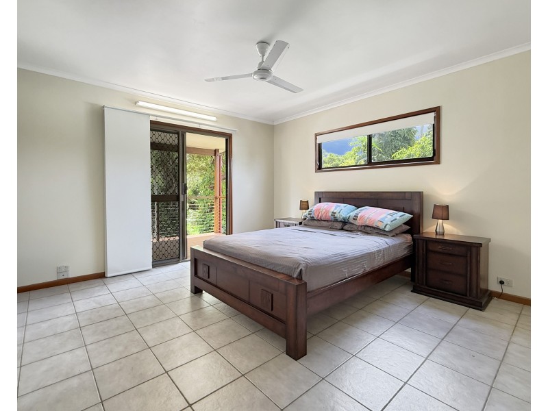 19 Seafarer St, South Mission Beach QLD 4852