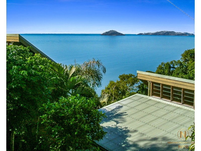 19 Explorers Dr, South Mission Beach QLD 4852