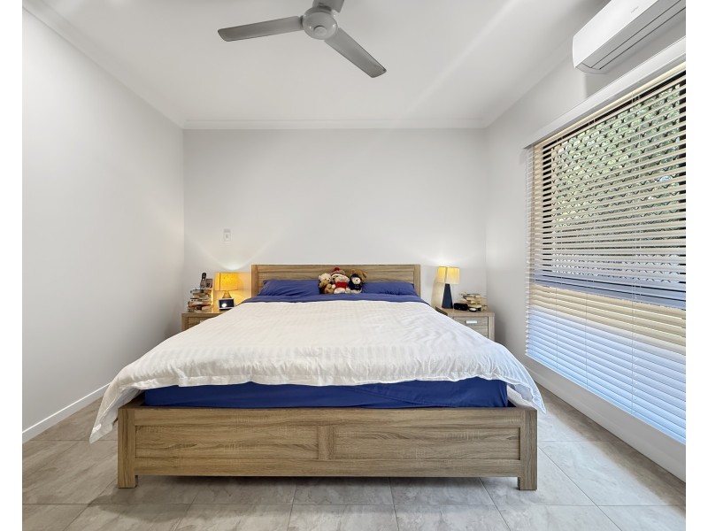 27 Shelly Ct, Mission Beach QLD 4852
