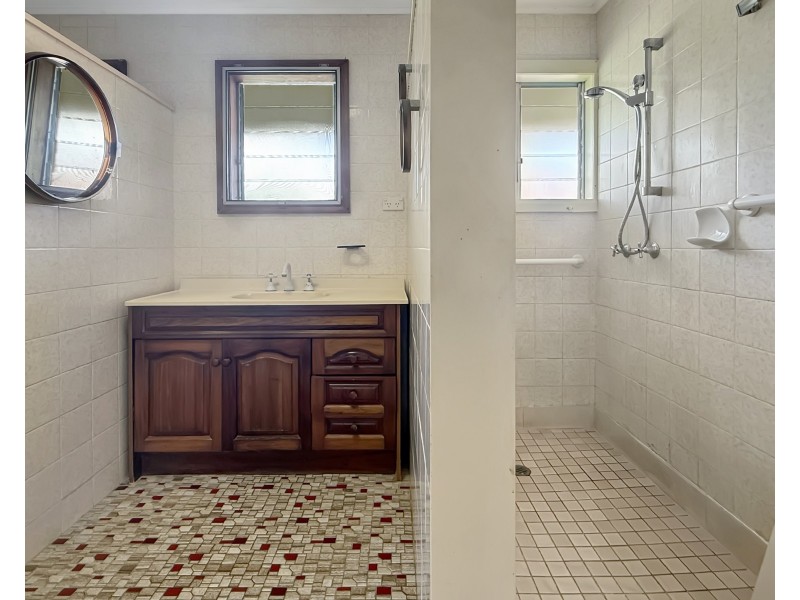 58 Mission Dr, South Mission Beach QLD 4852