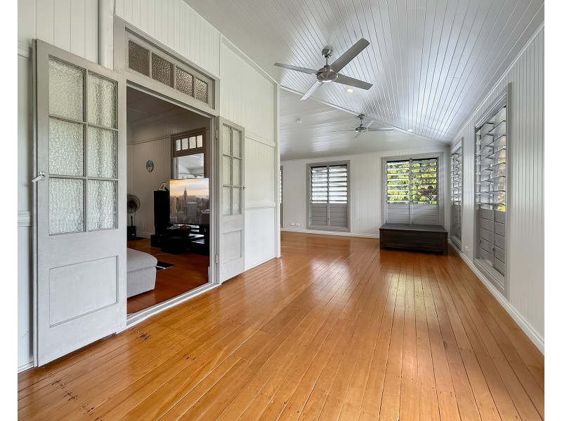 3A Spurwood Cl, Wongaling Beach QLD 4852