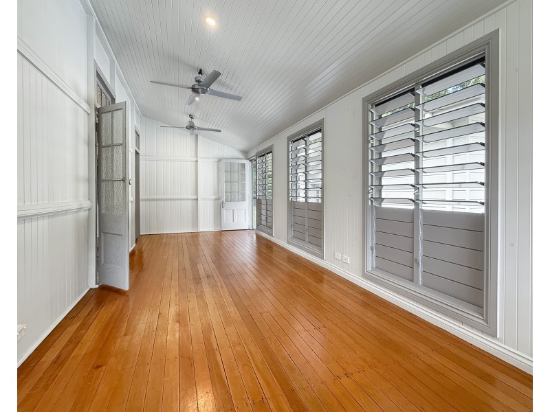 3A Spurwood Cl, Wongaling Beach QLD 4852