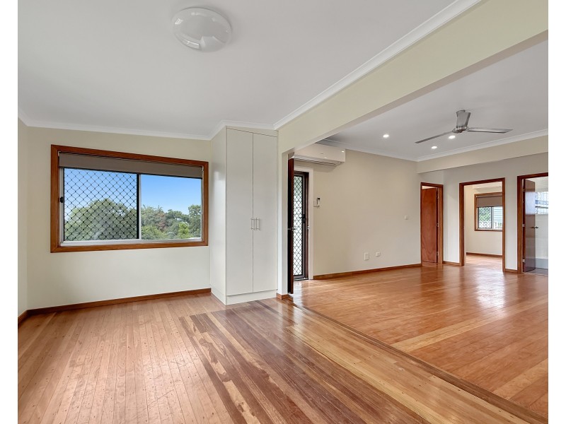34 Cook St, Tully QLD 4854