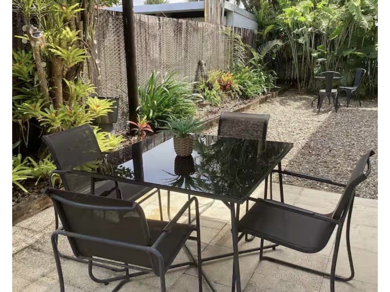 30 Seaview St, Mission Beach QLD 4852