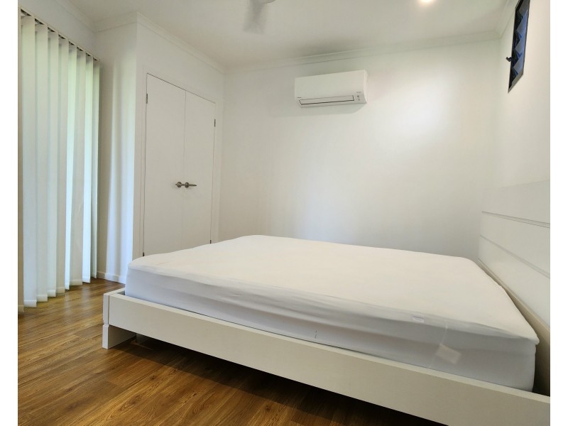 4A Cutten St, Bingil Bay QLD 4852