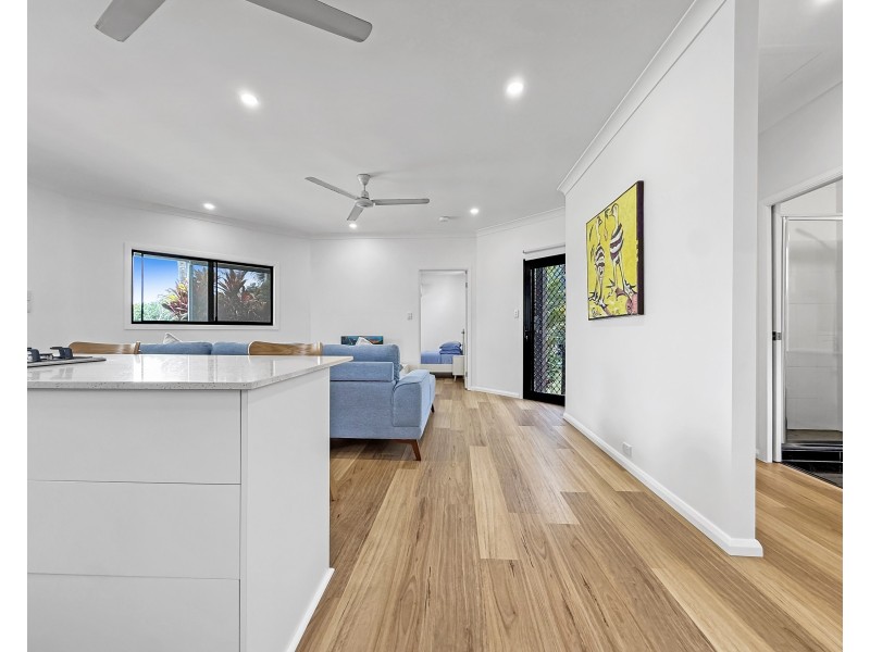 4A Cutten St, Bingil Bay QLD 4852