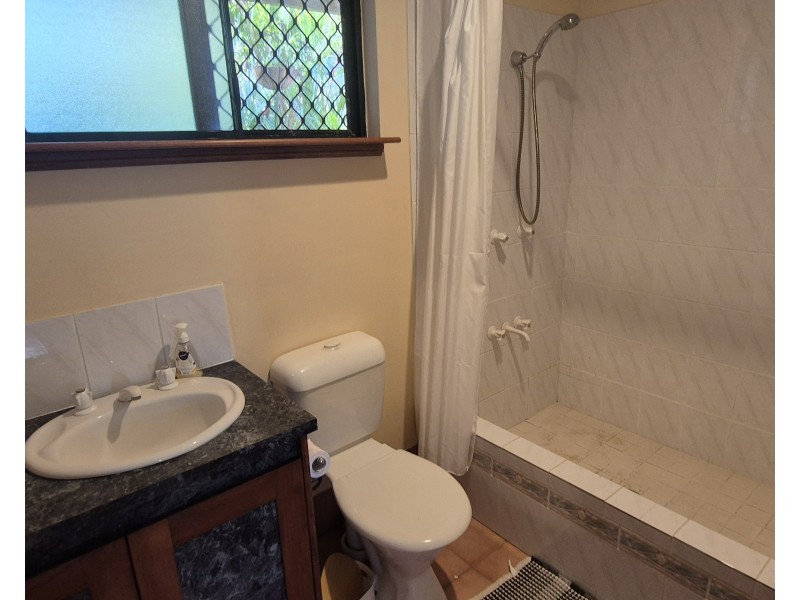 3 Carrington Dr, Wongaling Beach QLD 4852