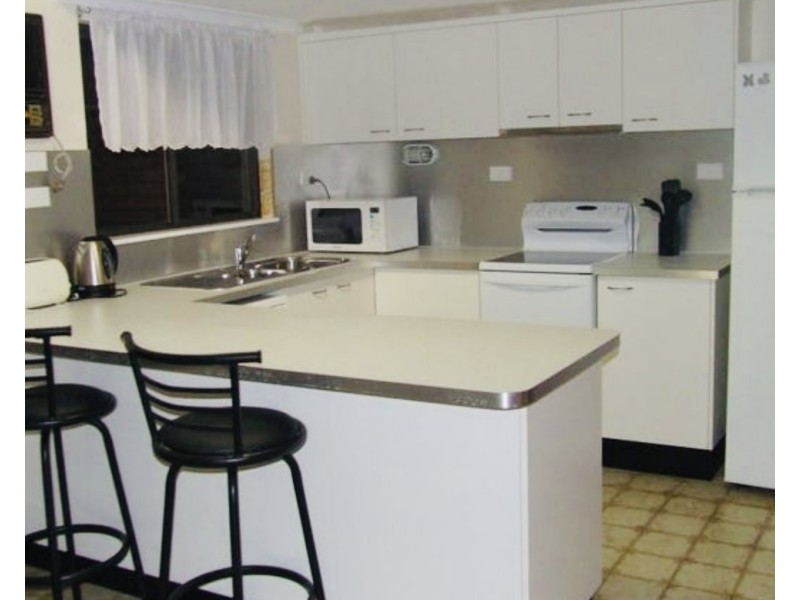 Unit 9/160 Victoria St, Cardwell QLD 4849