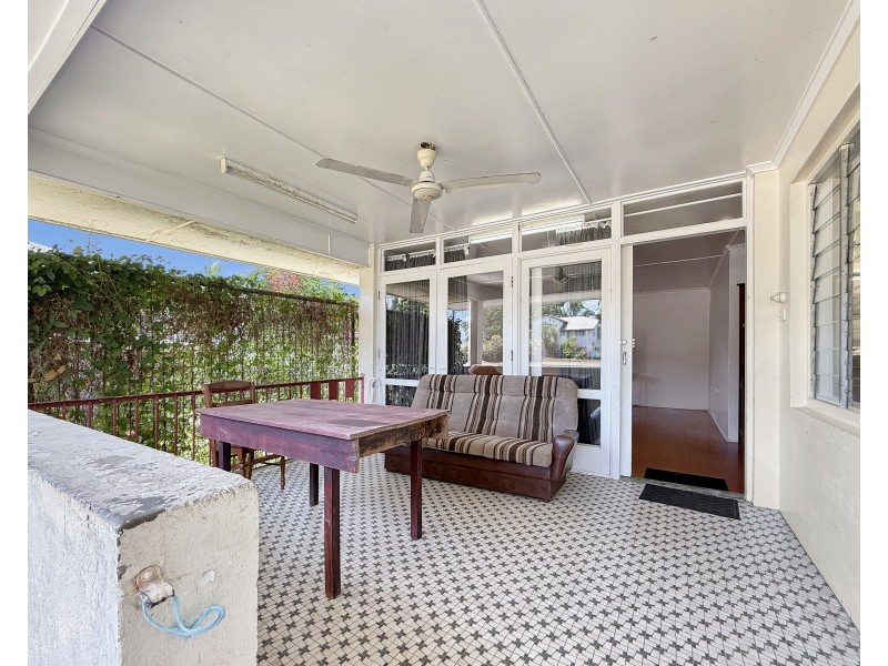 21 Thurles St, Tully QLD 4854