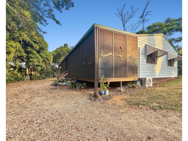 19 Webb Ct, Bingil Bay QLD 4852