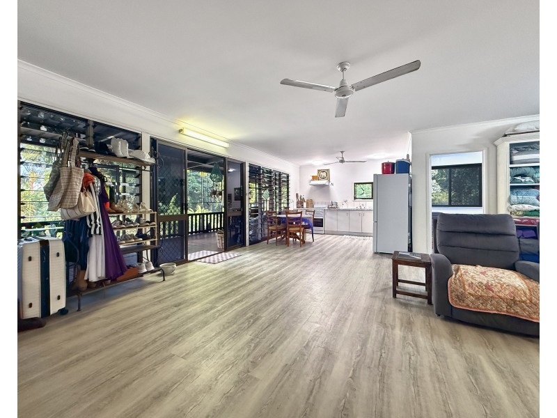 19 Webb Ct, Bingil Bay QLD 4852