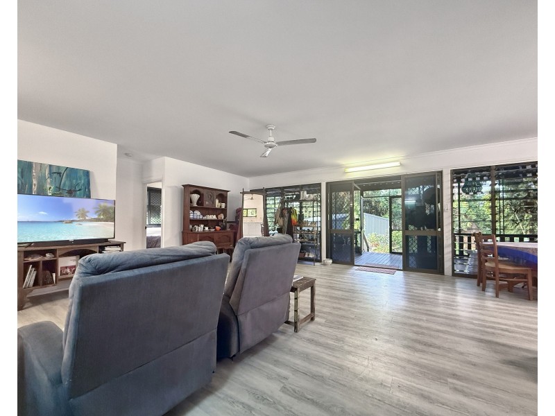 19 Webb Ct, Bingil Bay QLD 4852