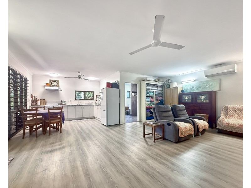 19 Webb Ct, Bingil Bay QLD 4852
