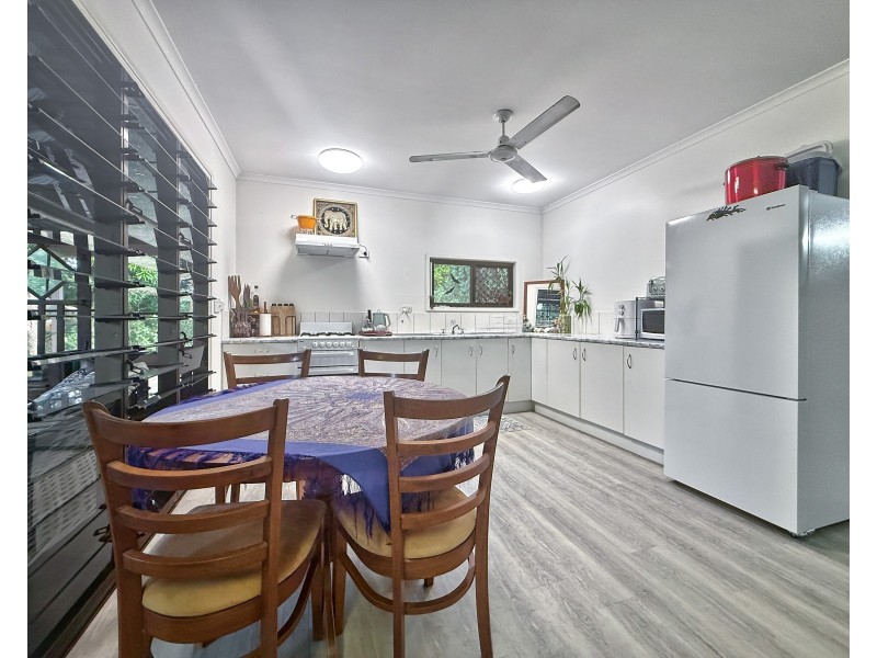 19 Webb Ct, Bingil Bay QLD 4852