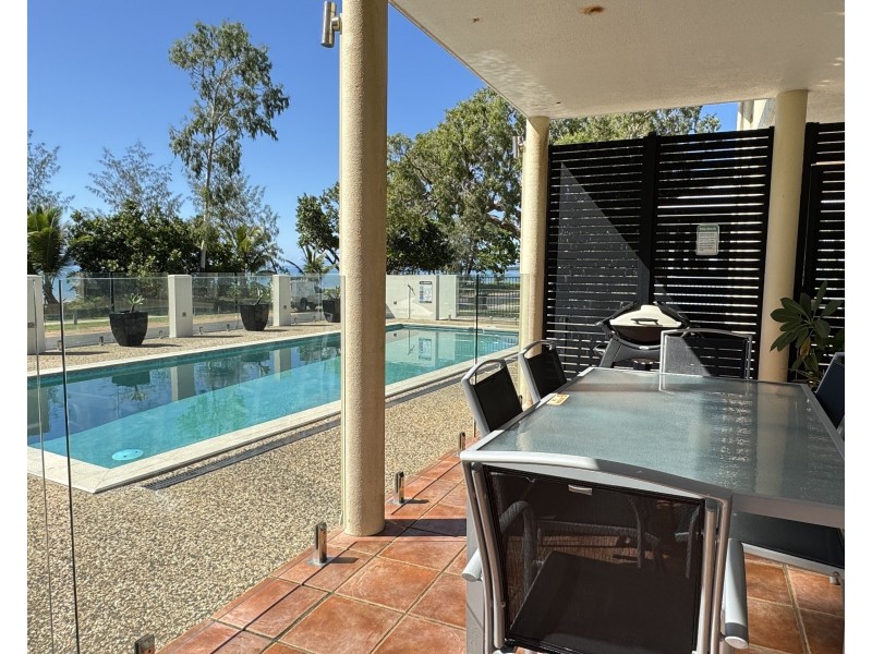 Unit 2/112 Kennedy Esp, South Mission Beach QLD 4852