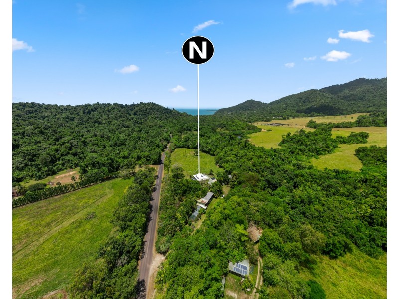 582 Bingil Bay Rd, Bingil Bay QLD 4852