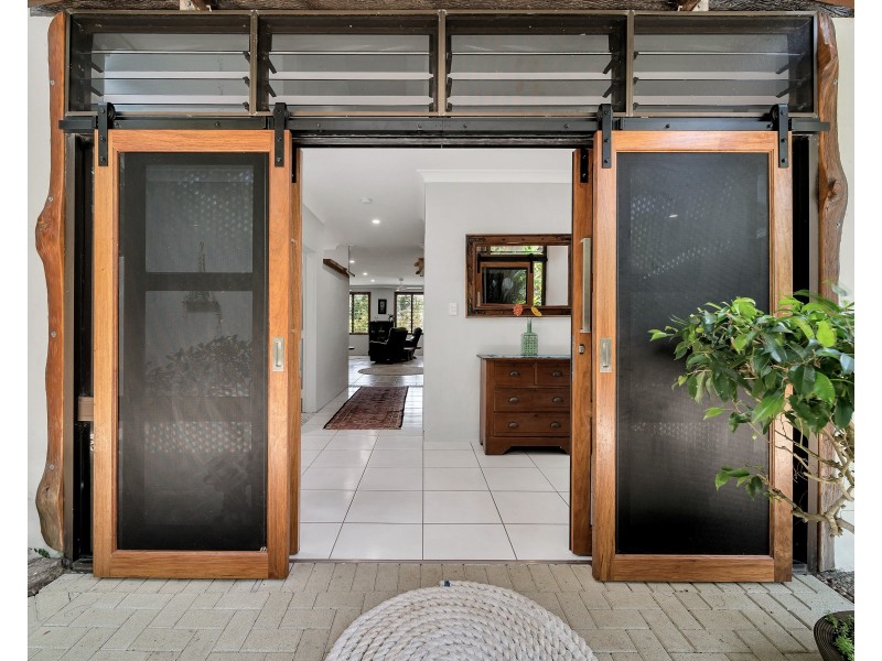 582 Bingil Bay Rd, Bingil Bay QLD 4852