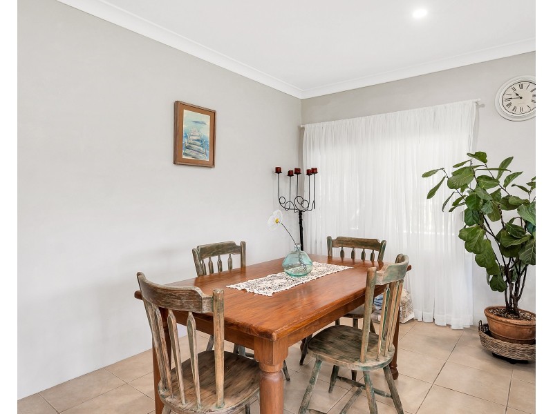 582 Bingil Bay Rd, Bingil Bay QLD 4852