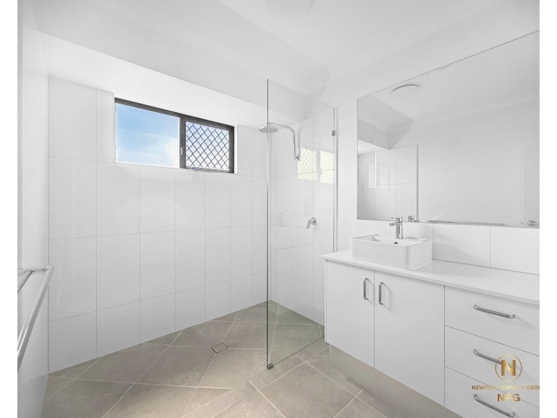 17 Tuckeroo Close, Bentley Park QLD 4869