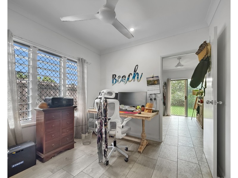 16 Spinnaker St, South Mission Beach QLD 4852