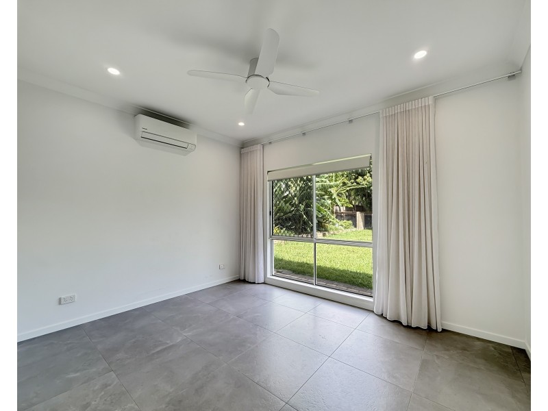 2 Miara Cl, Kewarra Beach QLD 4879
